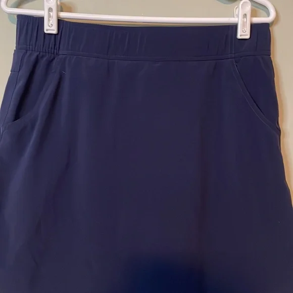 Eddie Bauer Skort Size Medium - Picture 2 of 7
